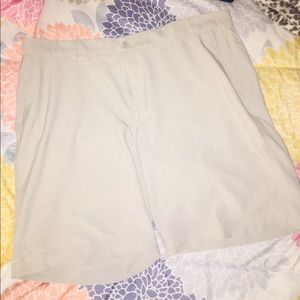 Cypress Club size 42 khaki for men nwot